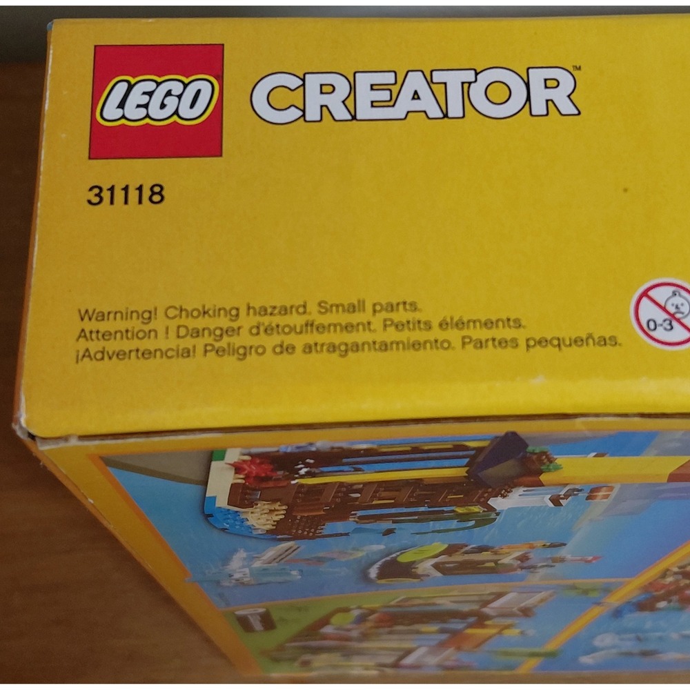LEGO Creator 3-in-1 31118 Surfer Beach House 564 Pieces Retired Set - Picture 6 of 8